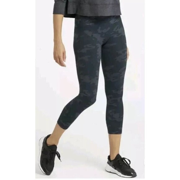Spanx Pants - Spanx Leggings Womens Large Look At Me Now Seamless Cropped Evereve Camo